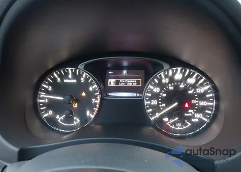 2018 Nissan Altima 2.5 Sr из США, поврежденный, VIN 1N4AL3AP4JC143239